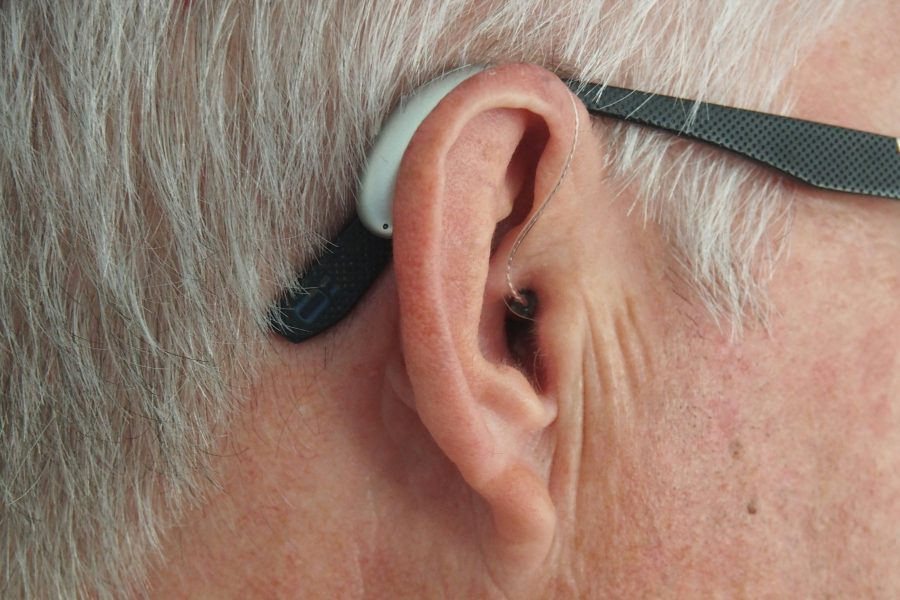 5 mitos sobre los audífonos que debes olvidar